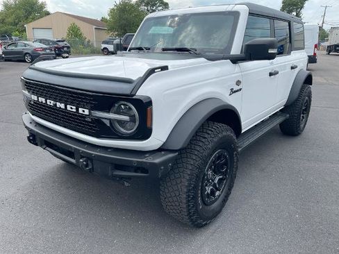 Certified 2023 Ford Bronco Wildtrak AWD/4WD image 1