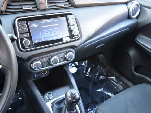 Used 2020 Nissan Versa S FWD image 21