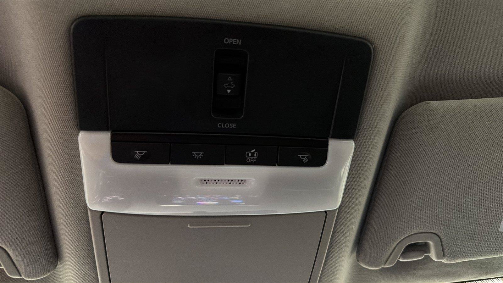 Used 2021 Nissan Altima 2.5 SR w/ SR Premium Package AWD/4WD image 21