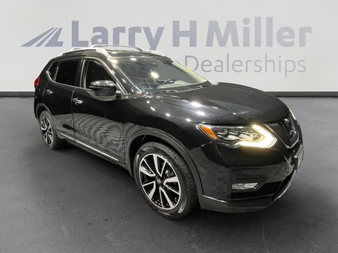 Used 2018 Nissan Rogue SL w/ Premium Package image 7