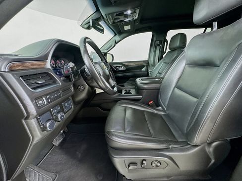 Used 2021 Chevrolet Tahoe LT w/ LT Signature Package RWD image 25