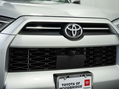 Used 2023 Toyota 4Runner SR5 Premium w/ Moonroof Package image 8