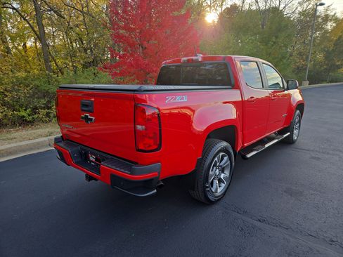 Used 2019 Chevrolet Colorado Z71 image 3