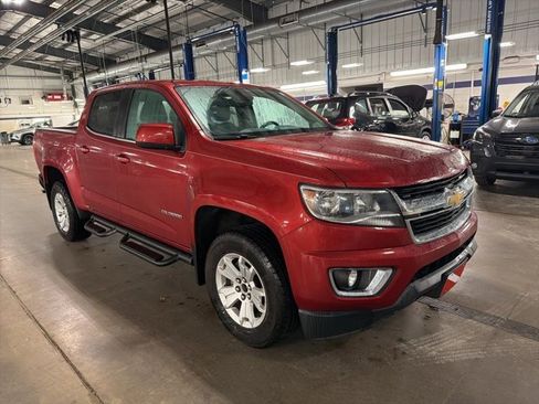 Used 2016 Chevrolet Colorado LT w/ LT Convenience Package image 5