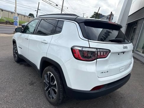 Used 2023 Jeep Compass Limited w/ Sun and Sound Group AWD/4WD image 8