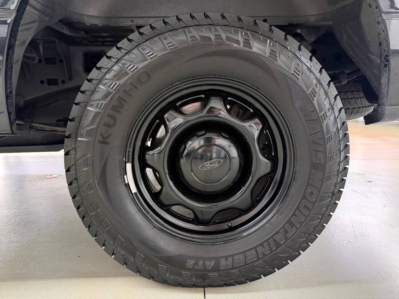 Used 2017 Ford F150 XL w/ XL Power Equipment Group AWD/4WD image 29