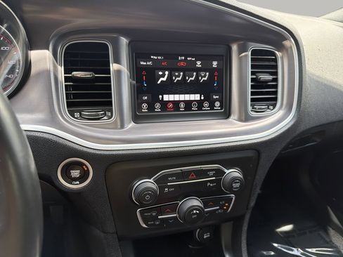 Used 2021 Dodge Charger SXT RWD image 20