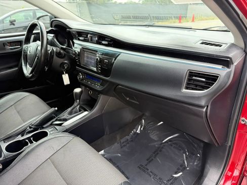 Used 2015 Toyota Corolla S FWD image 18