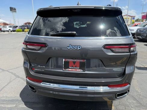 Used 2021 Jeep Grand Cherokee L Overland w/ Luxury Tech Group IV AWD/4WD image 5