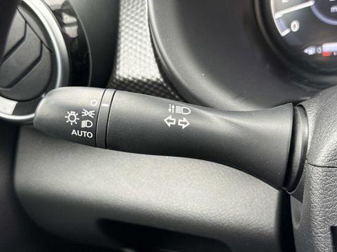 Used 2021 Nissan Kicks SV w/ Interior Electronics Package image 9