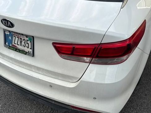 Used 2018 Kia Optima LX FWD image 24