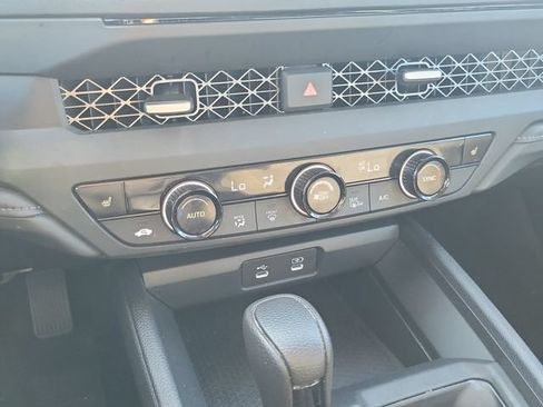 Used 2025 Honda Accord SE image 27