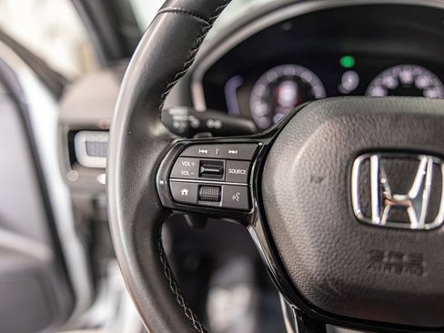 Used 2025 Honda Civic Sport image 23