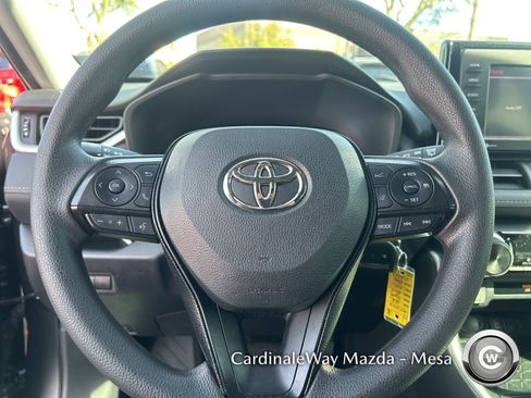 Used 2020 Toyota RAV4 LE image 19