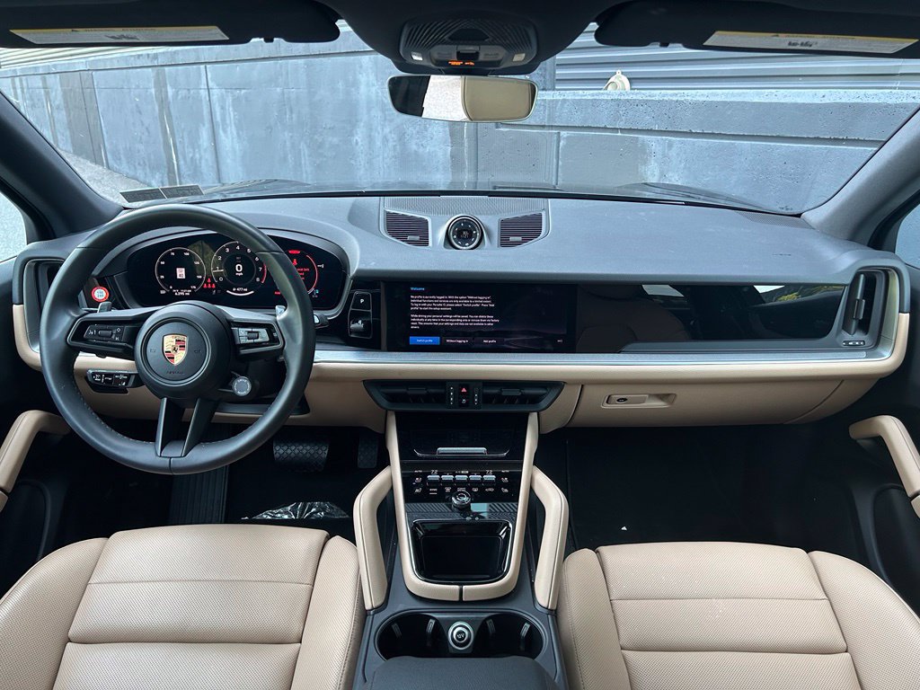 Certified 2026 Porsche Cayenne AWD/4WD image 22