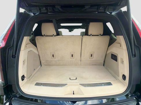 Certified 2024 Cadillac Escalade Premium Luxury AWD/4WD image 26