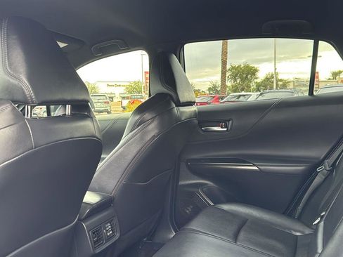 Used 2021 Toyota Venza XLE w/ Softex Package image 26