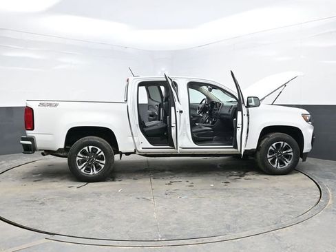 Used 2022 Chevrolet Colorado Z71 w/ Safety Package image 47
