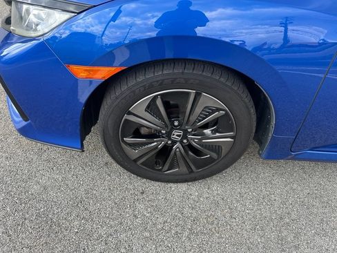 Used 2017 Honda Civic EX image 4