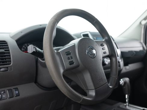 Used 2012 Nissan Frontier SV w/ SV Premium Utility Pkg image 23