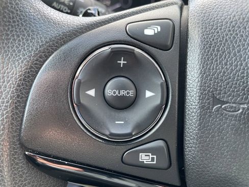 Used 2017 Honda HR-V EX image 13