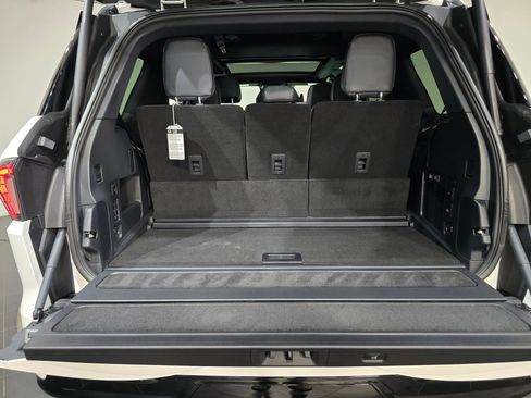 New 2025 Lincoln Navigator Reserve w/ Jet Appearance Package image 45