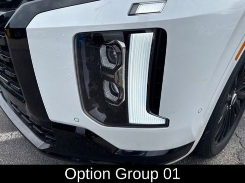Used 2025 Hyundai Palisade Calligraphy AWD/4WD image 4