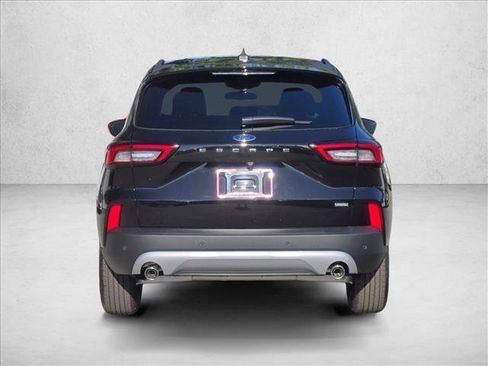 New 2026 Ford Escape SE FWD image 6