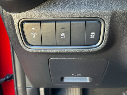 Used 2021 Kia Soul LX FWD image 16