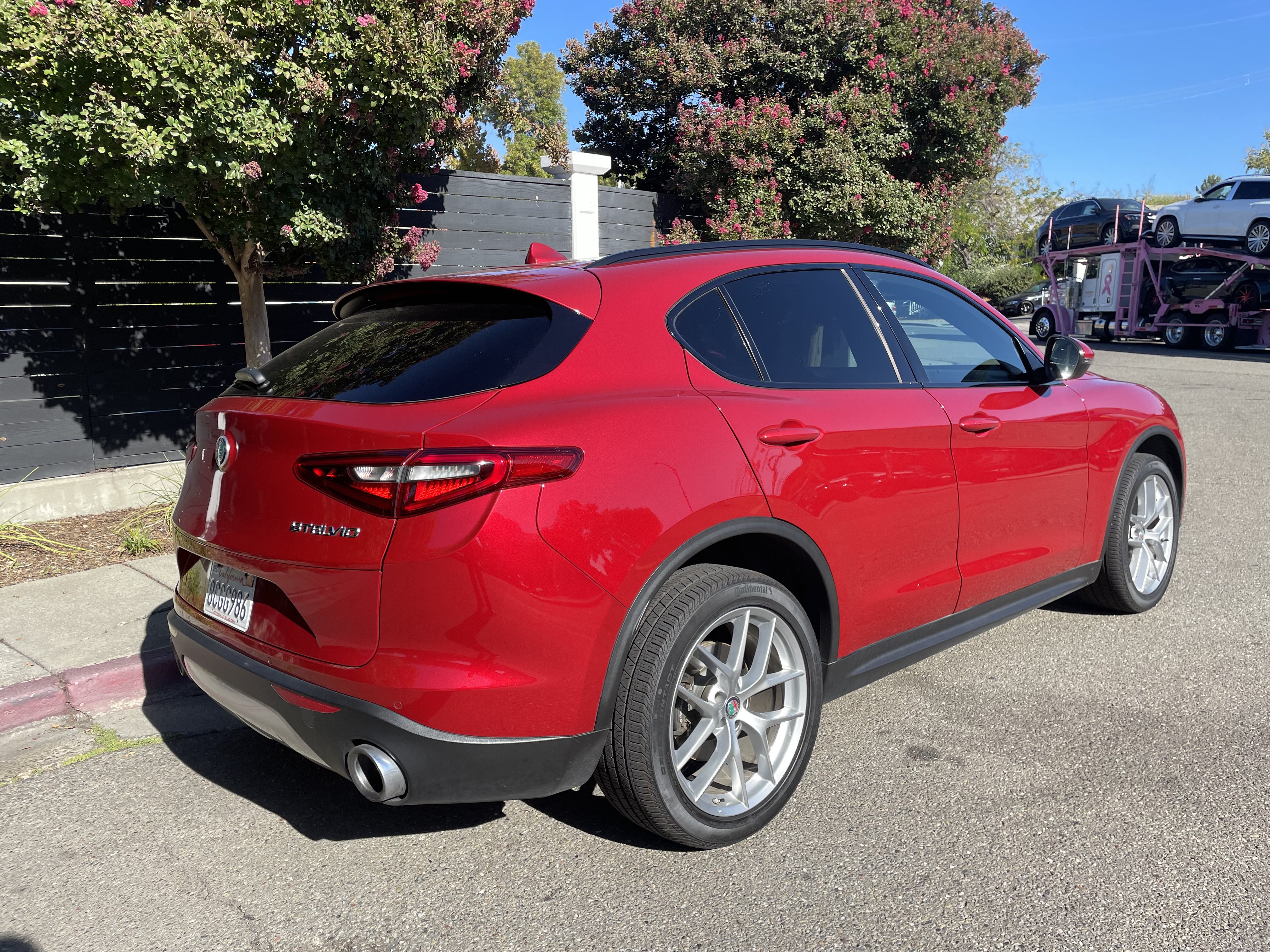 Used 2018 Alfa Romeo Stelvio Ti Sport AWD/4WD image 8
