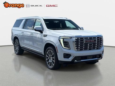 New 2026 GMC Yukon XL Denali w/ Denali Reserve Package AWD/4WD image 1