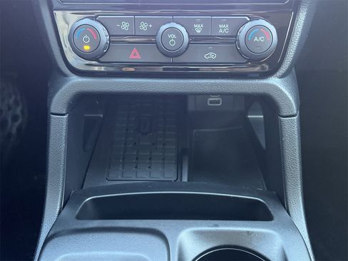 New 2025 Ford Ranger XLT image 6