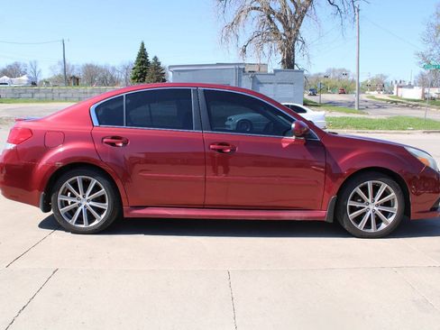 Used 2014 Subaru Legacy 2.5i Sport AWD/4WD image 4