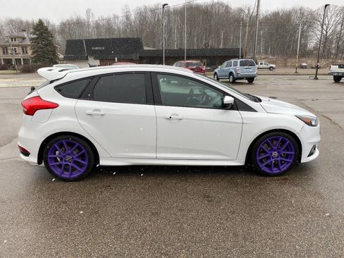 Used 2015 Ford Focus ST image 6