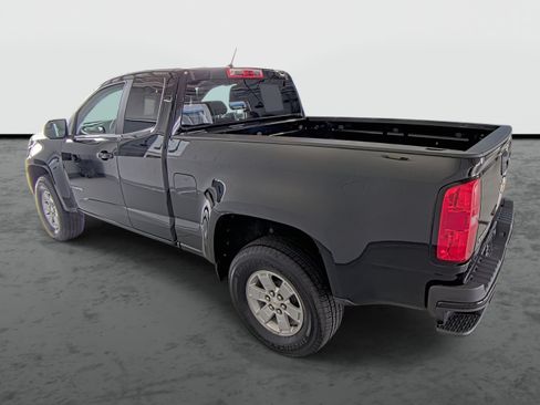 Used 2019 Chevrolet Colorado W/T w/ WT Convenience Package RWD image 11