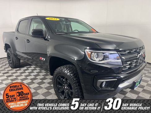 Certified 2022 Chevrolet Colorado Z71 w/ Z71 Midnight Edition image 1