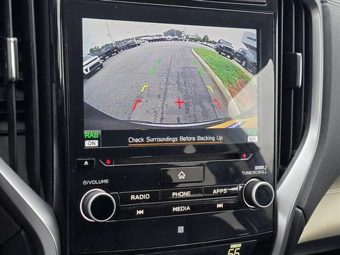 Used 2022 Subaru Ascent Limited AWD/4WD image 5