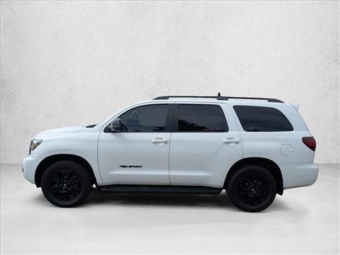 Used 2018 Toyota Sequoia TRD Sport AWD/4WD image 9