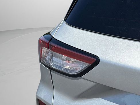 Used 2020 Ford Escape SE FWD image 45