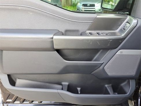 Used 2022 Ford F150 Lariat w/ Equipment Group 502A High image 14