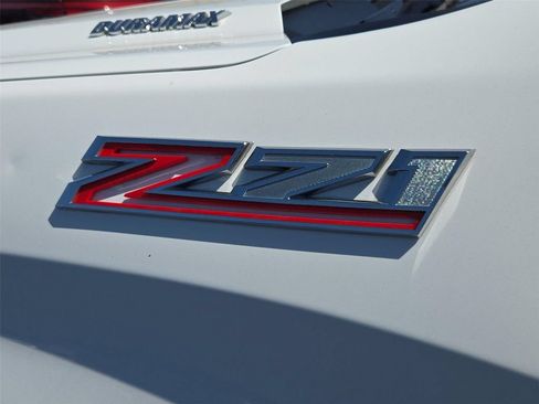 Certified 2022 Chevrolet Silverado 1500 RST AWD/4WD image 22