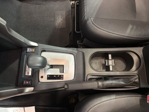 Used 2014 Subaru Forester 2.5i Limited image 19