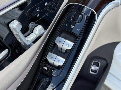 New 2026 Mercedes-Benz S 500 4MATIC image 16