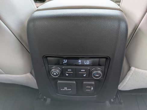 Used 2023 Buick Enclave Avenir w/ Avenir Technology Package AWD/4WD image 30