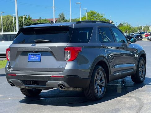 Certified 2023 Ford Explorer XLT w/ Equipment Group 202A AWD/4WD image 10