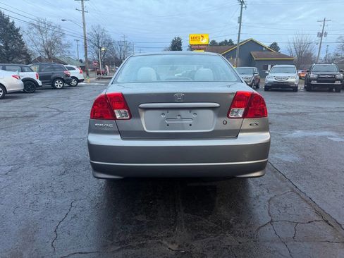 Used 2005 Honda Civic EX image 8