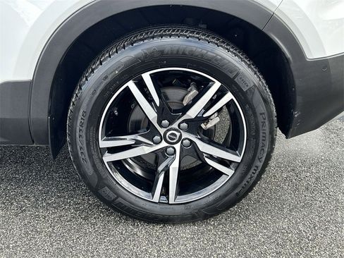 Certified 2023 Volvo XC40 B5 Plus w/ Driver Assist Package image 11