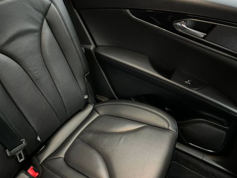 Used 2023 Lincoln Nautilus Reserve w/ Equipment Group 201A image 40