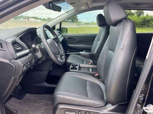 Used 2024 Honda Odyssey EX-L image 11