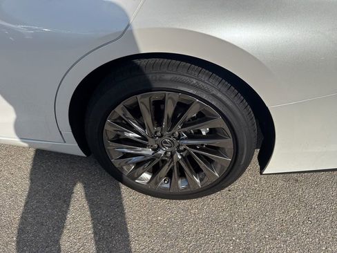 Used 2025 Lexus ES 350 Ultra Luxury image 39